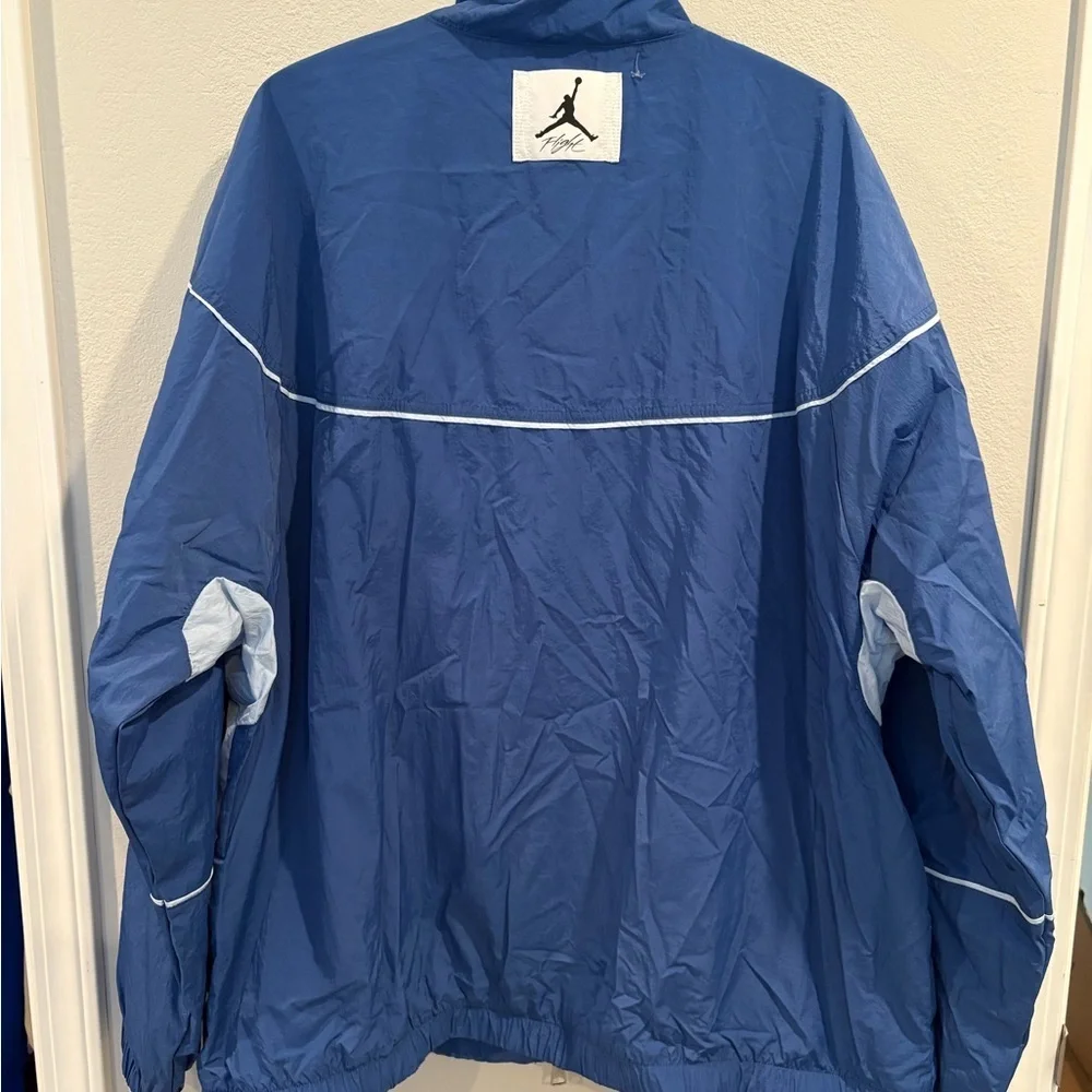 Nike Air Jordan Essentials Windbreaker Jacket Men’s Size XXL DV7624-485